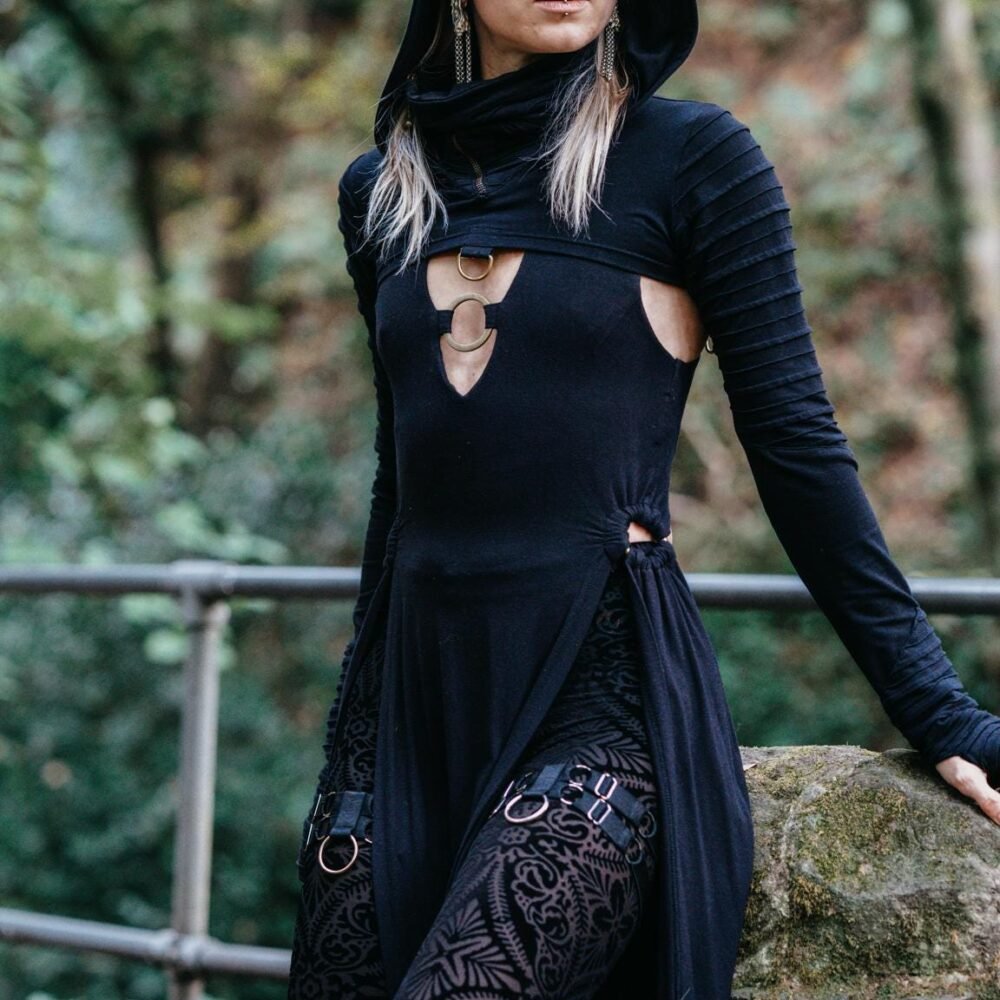 SIBERIAN SLICE || Hooded Bolero with Face Mask, Thumb Holes & Zip Collar | Warm Crop Hoody